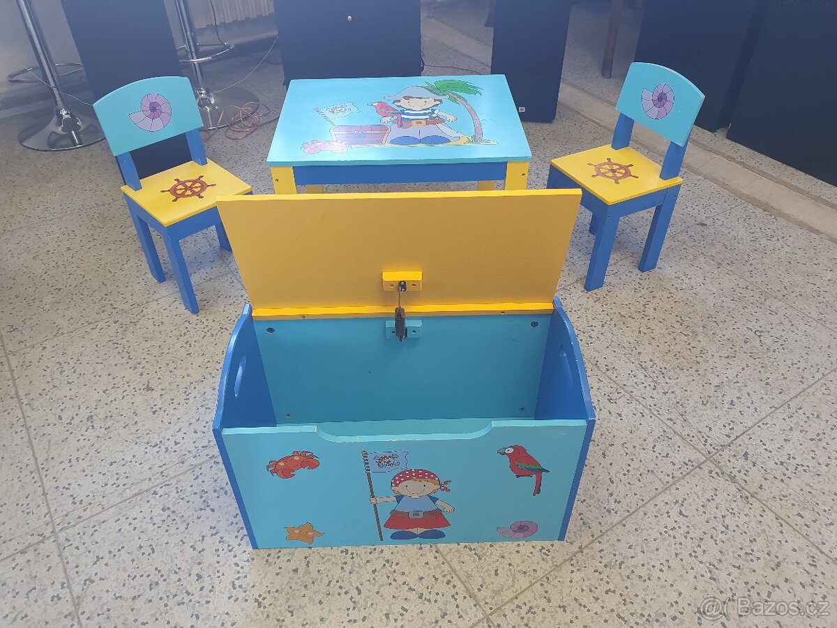 Dětská sestava nábytku - 2