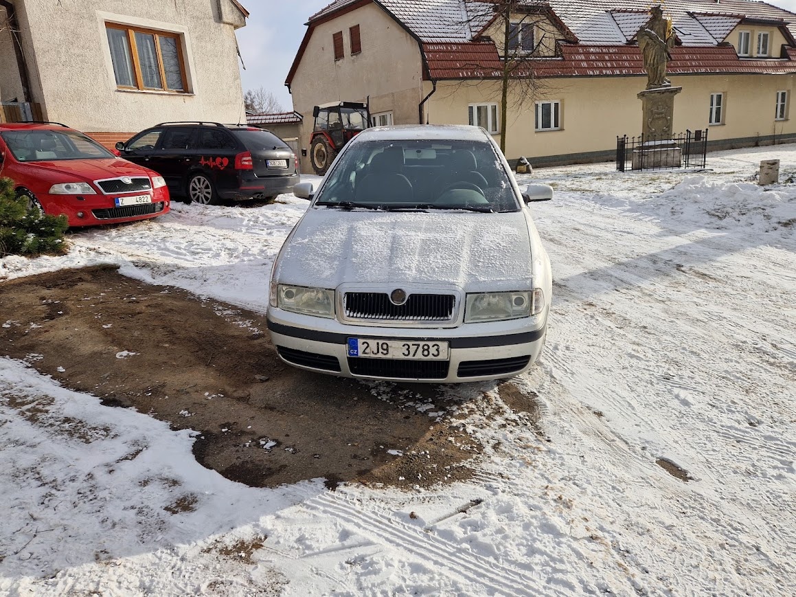 Škoda octavia 1,8 2V turbo rok. 2002 - 2