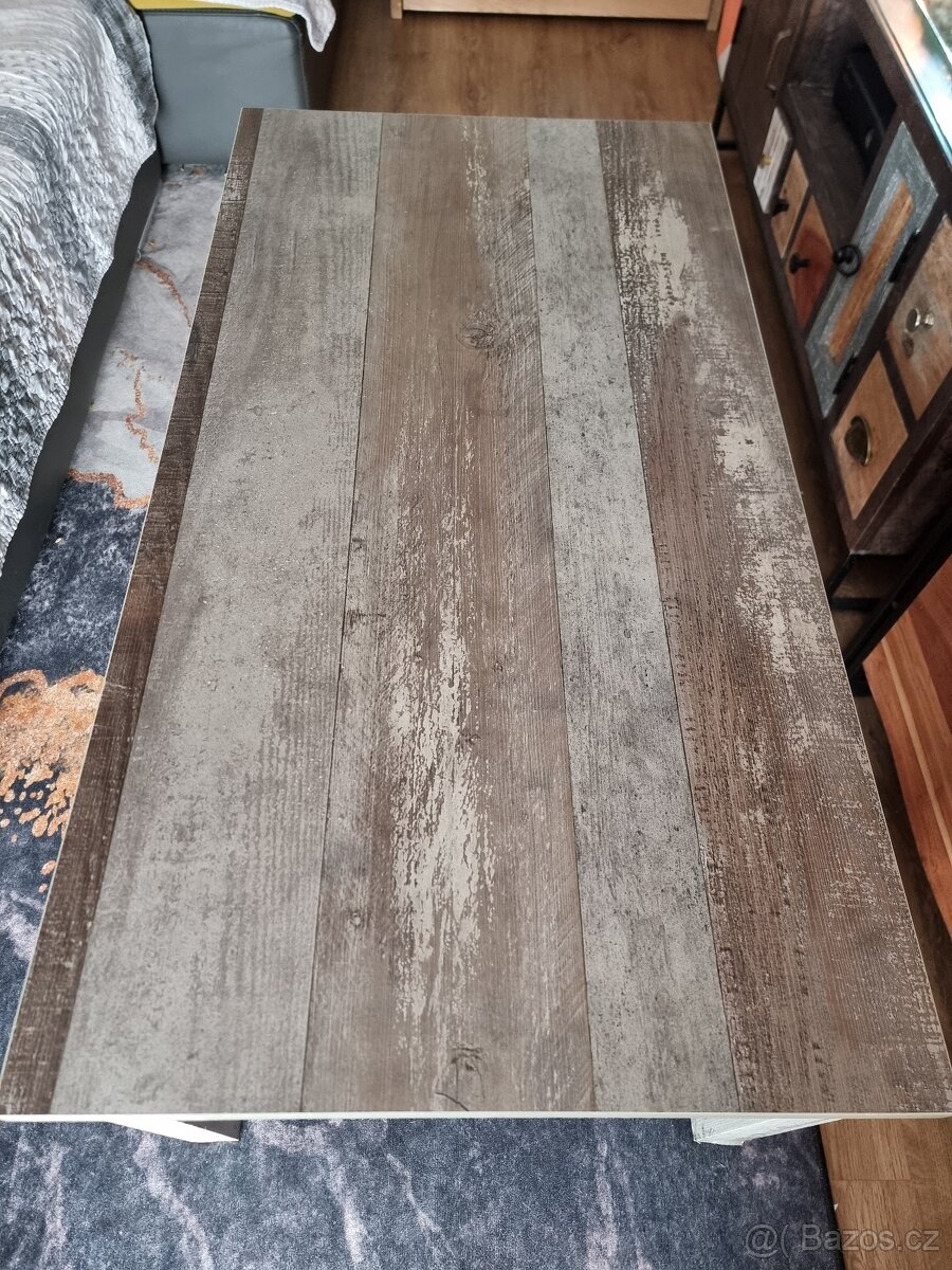 Konferenční stolek - 2