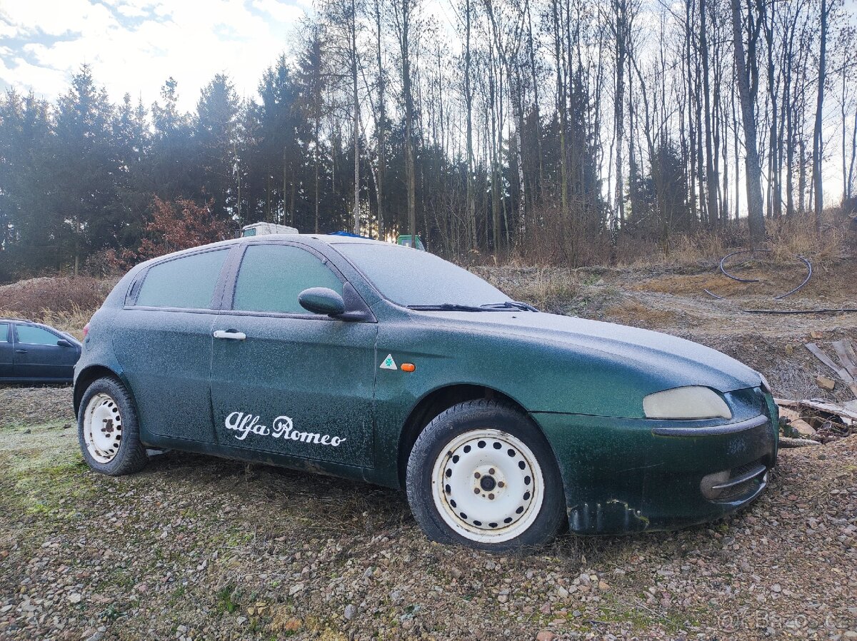 Prodám Alfu Romeo 147 - 2