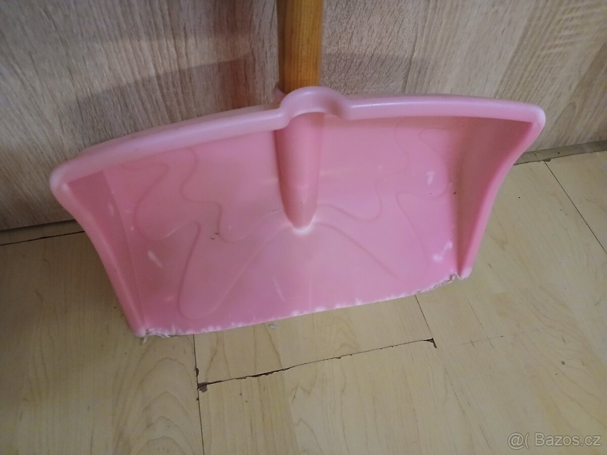 Dětské hrablo na snih - 2