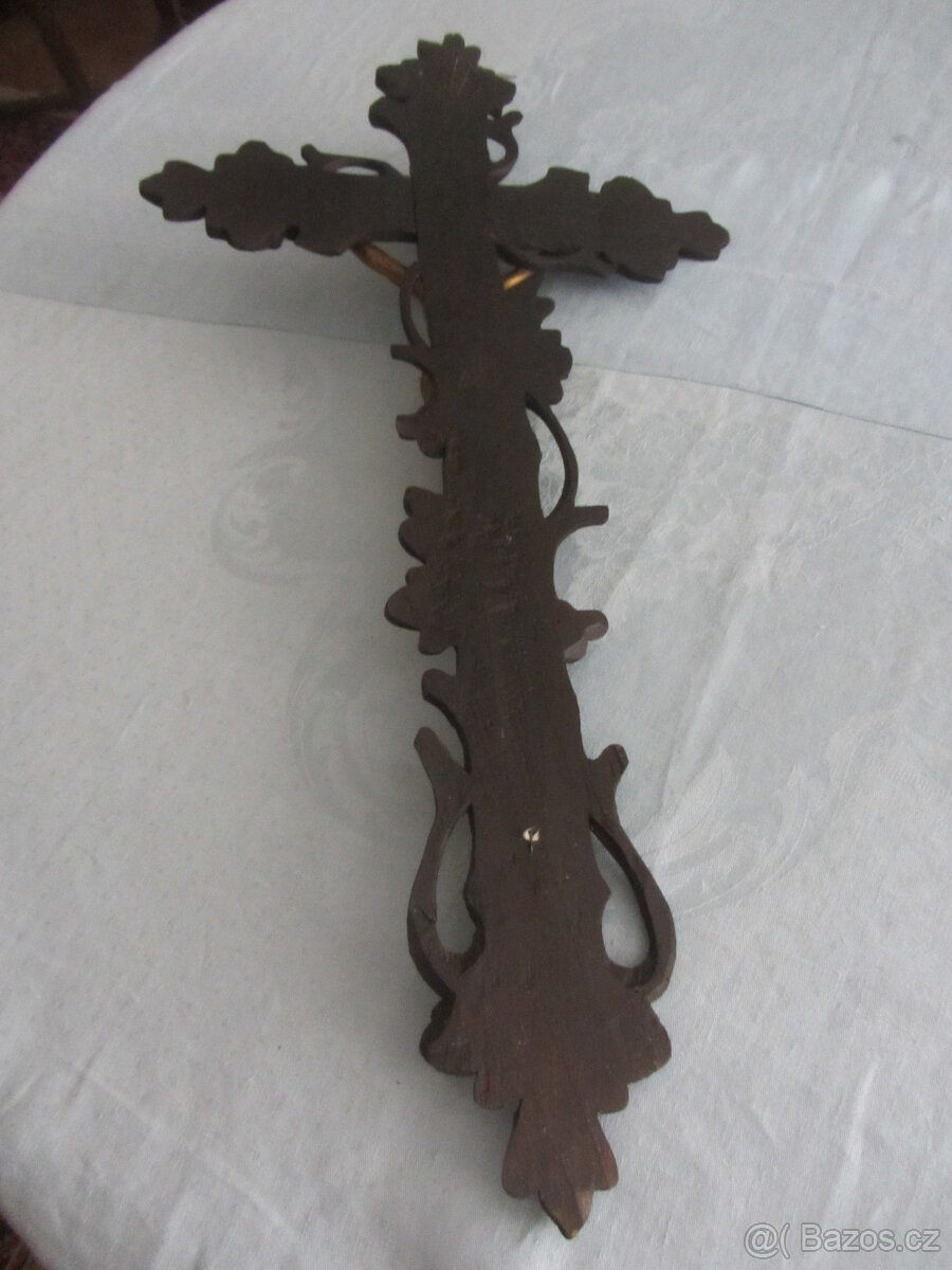dřevěný kříž - 2