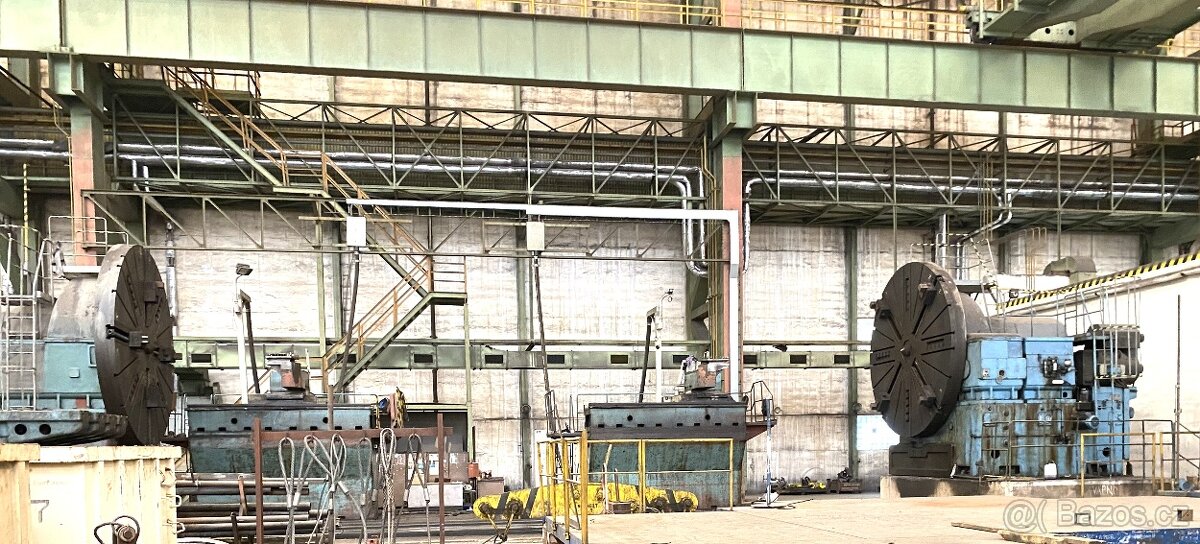 Soustruh těžký hrotový SIU 700 TS - 2