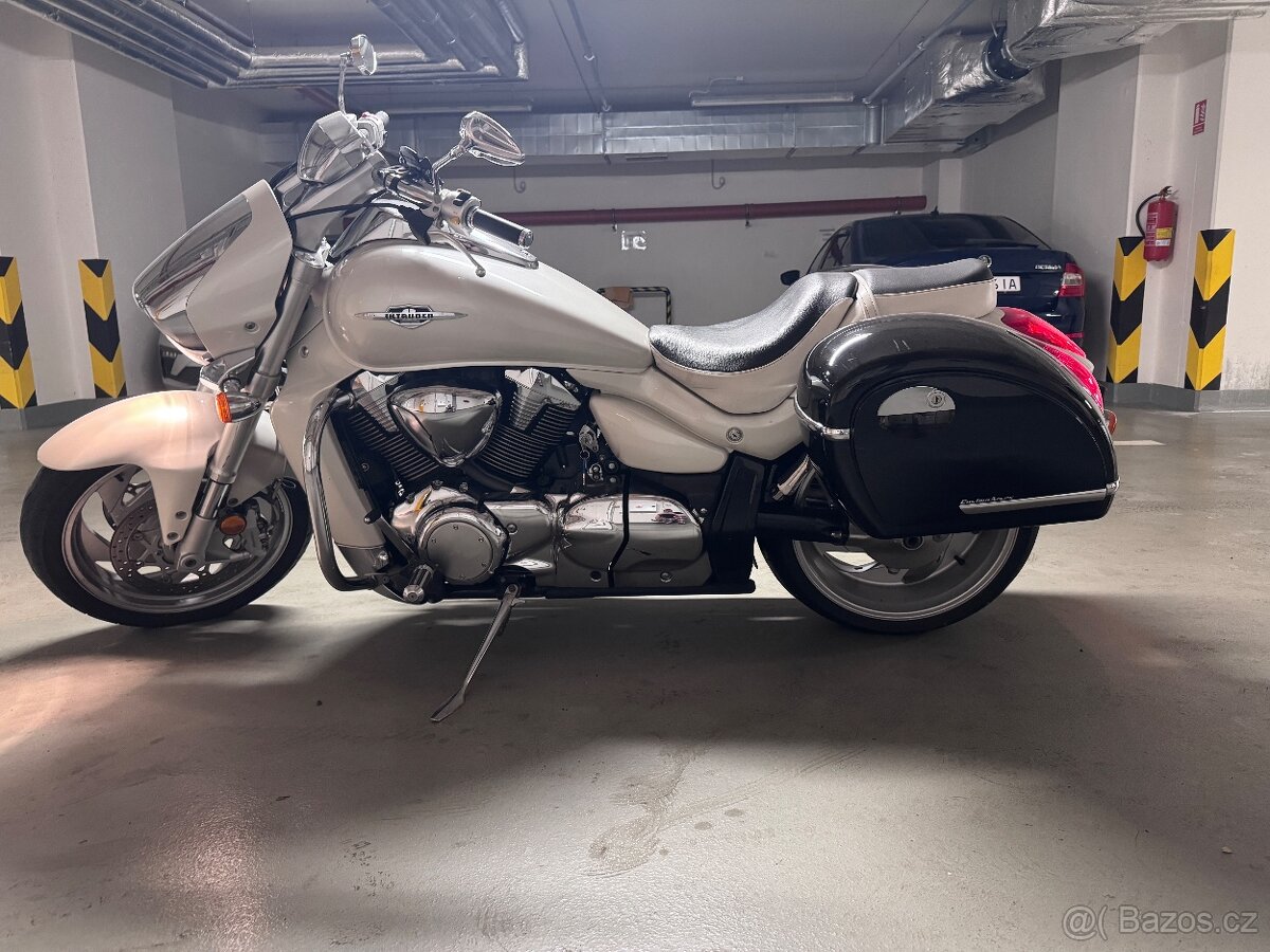 Suzuki Intruder M1800 R - 2