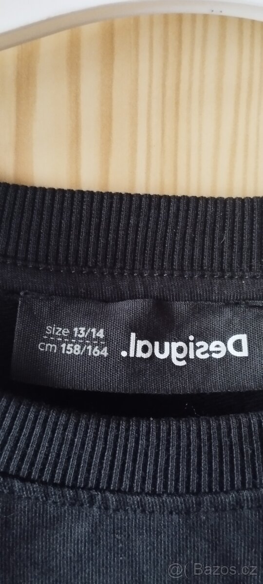 Mikinové šaty Desigual - 2