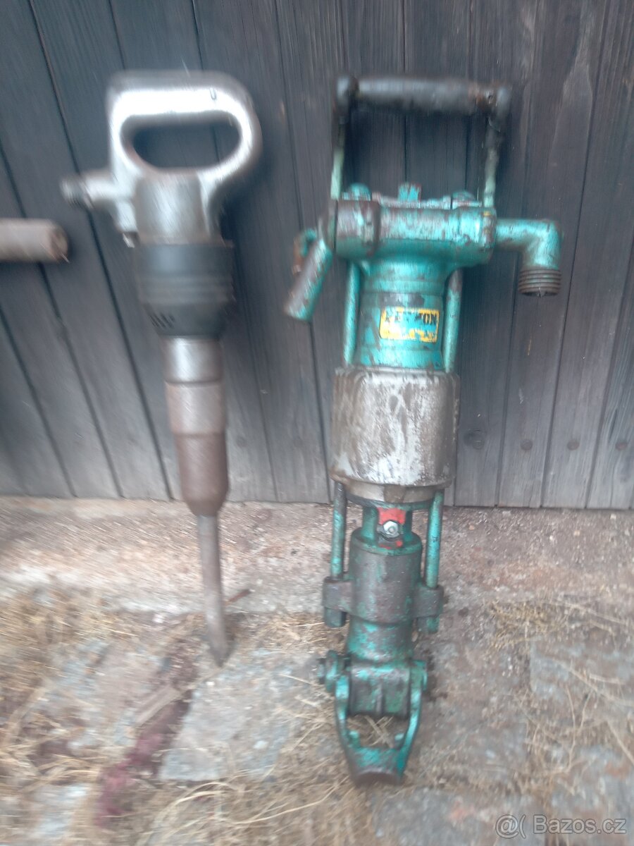 vrtací a sbíjecí kladiva PERMON - 2