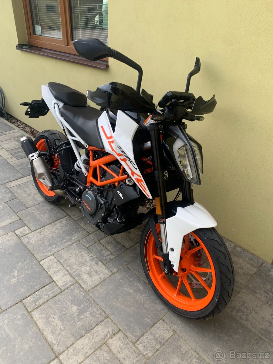 KTM 390 Duke - 2