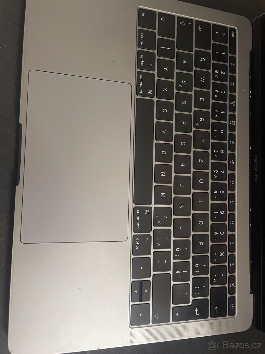 Macbook Pro 2016 13 palců SLEVA - 2