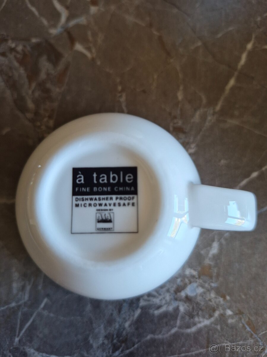 Porcelánová sada šálků - 2