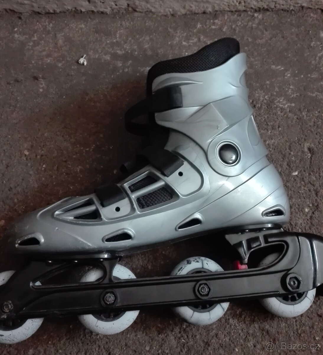 Prodám pánské ( chlapecké )brusle in-line vel 41 - 2