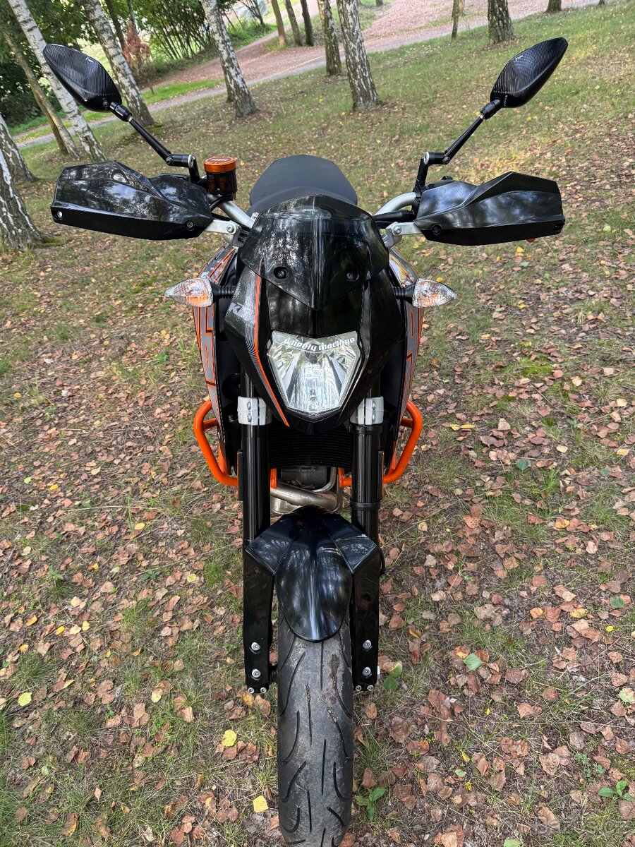 KTM Duke 690 - 2