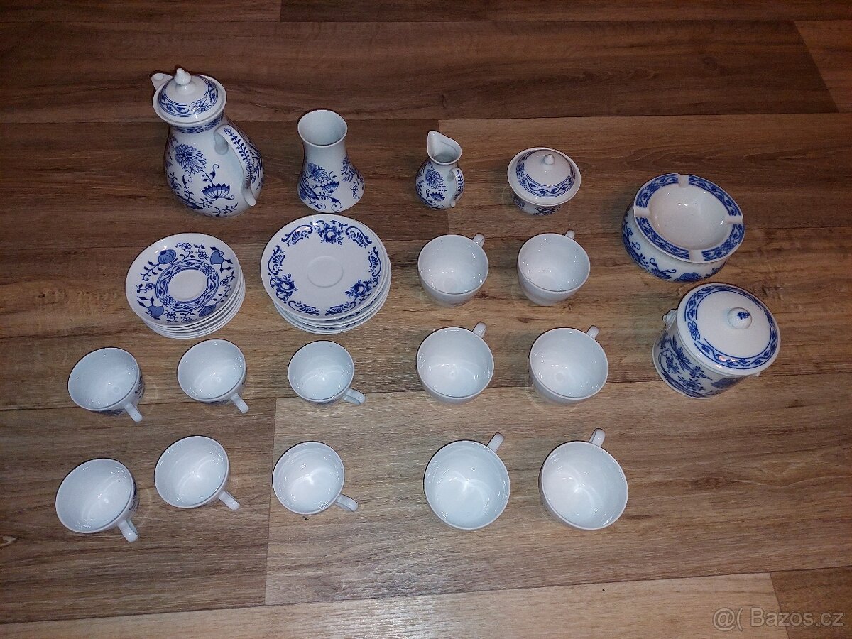 Prodám modrý porcelán . - 2