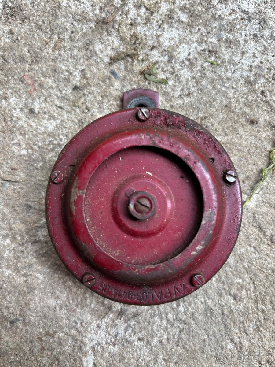 klakson 4v jawa pařez - 2