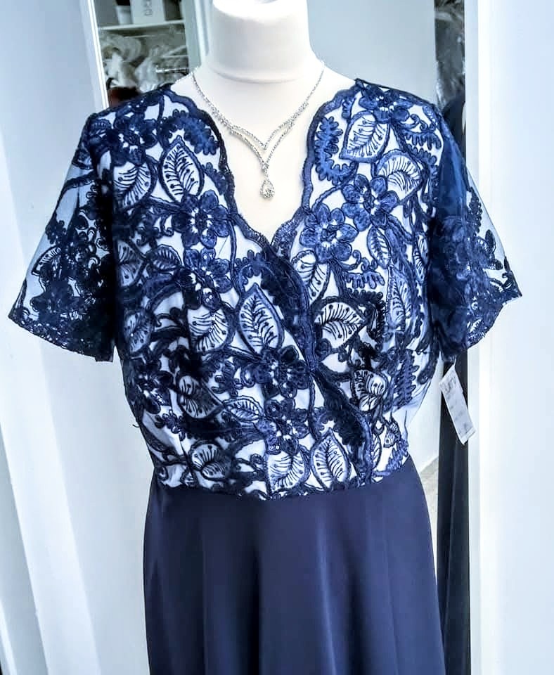 48 NOVÉ plesové šaty KRAJKOVÉ - 2