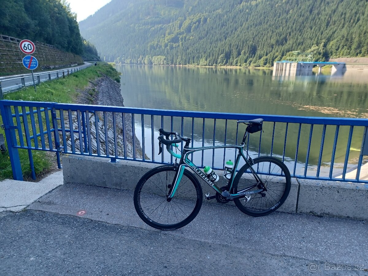 Prodam karbonove silniční kolo Author Charisma - 2