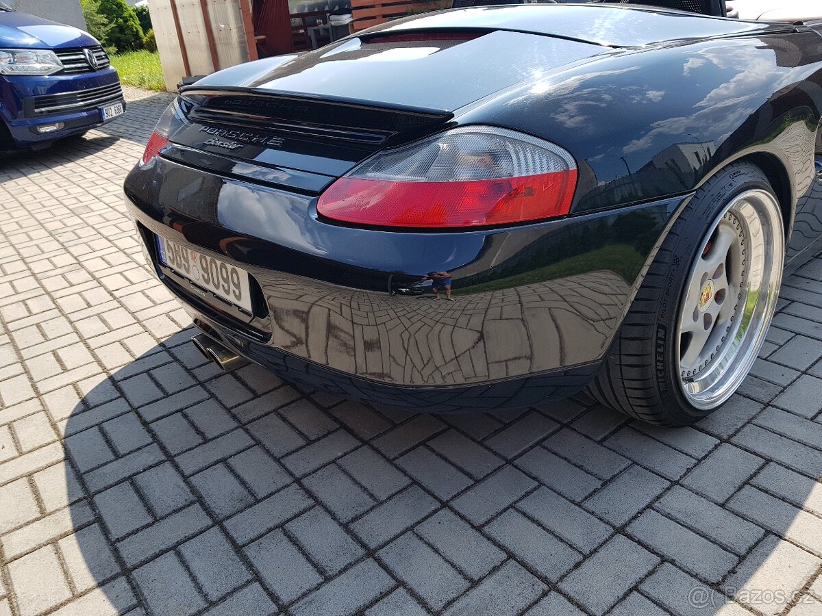 Prodám zadní nárazník na Porsche Boxster 986 - 2