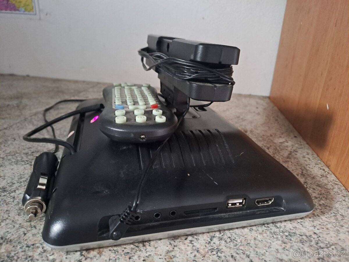10.1" SD/USB/DVD přehrávač 12V s HDMI - 2