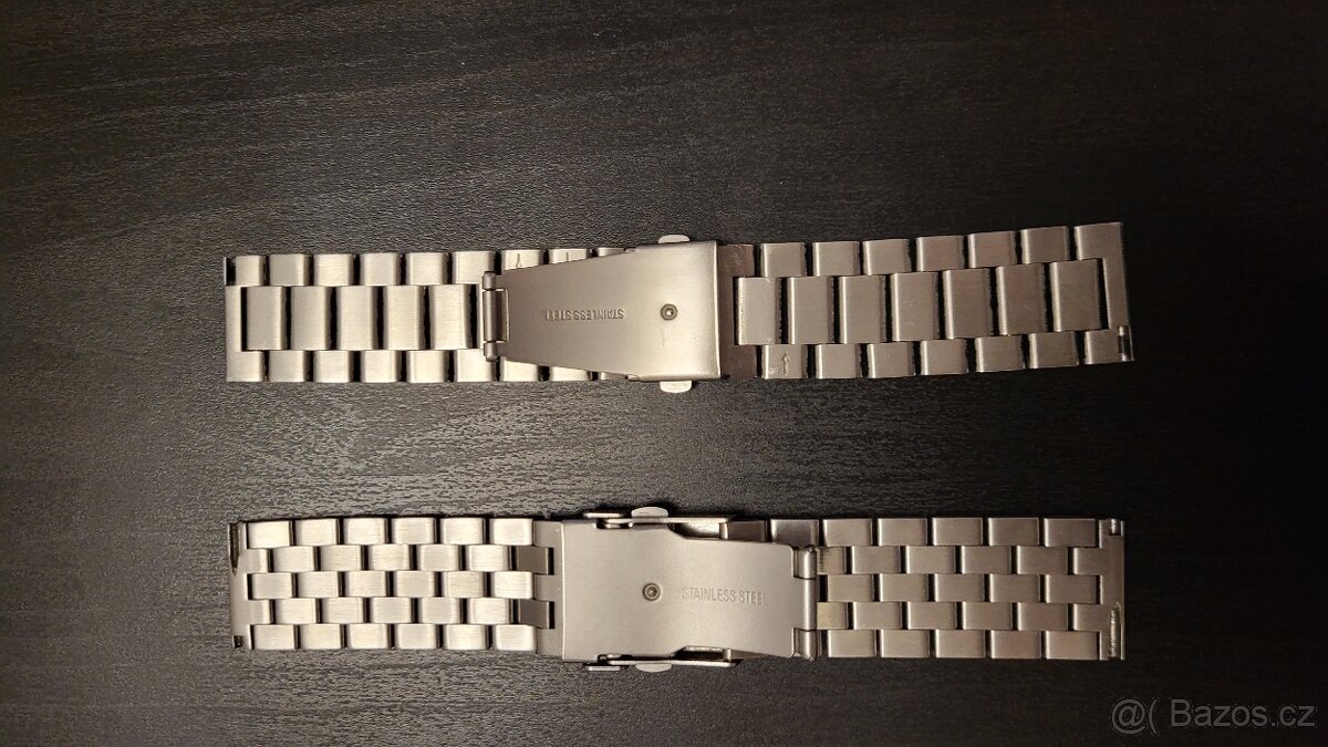 Nerezový řemínek na hodinky, top stav, 2 ks, cena za kus - 2