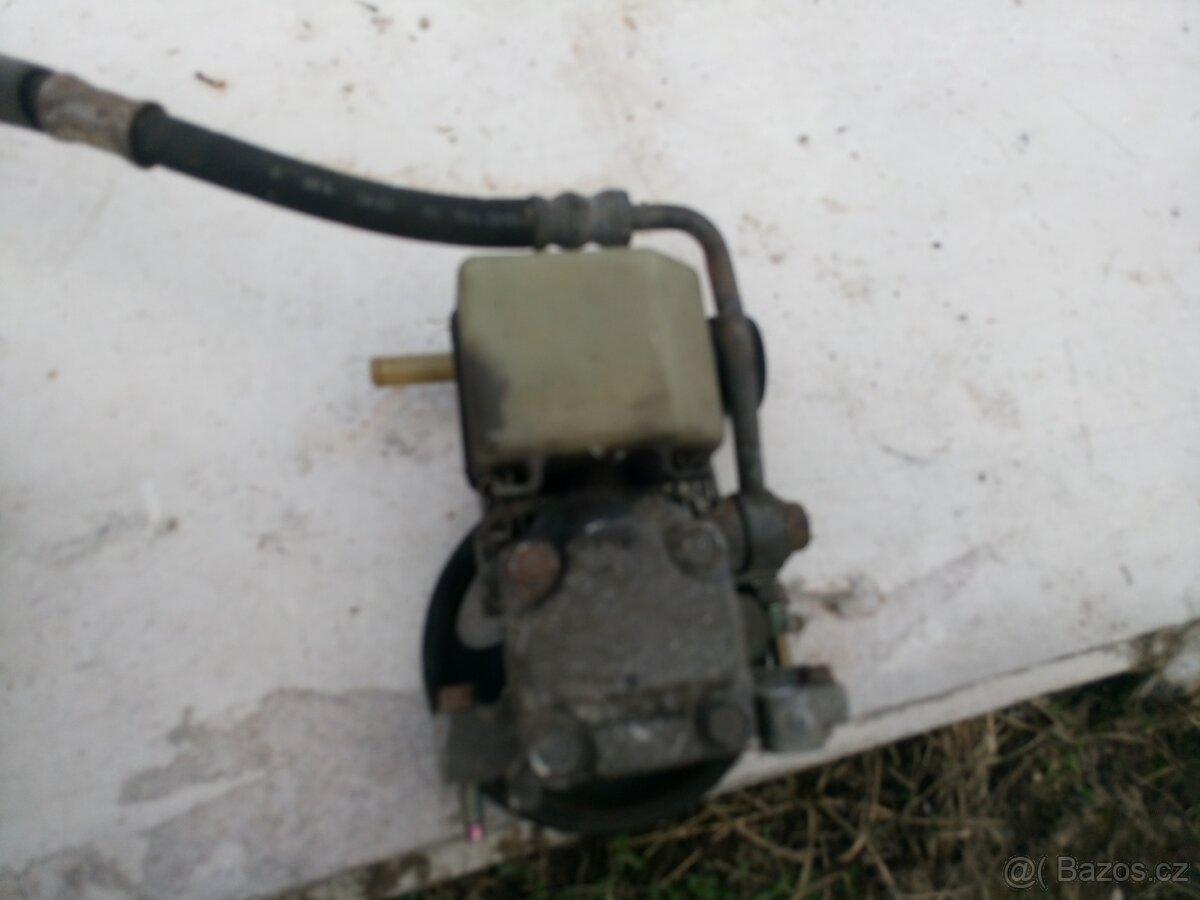 Mazda 6 posilovač řízení - 2