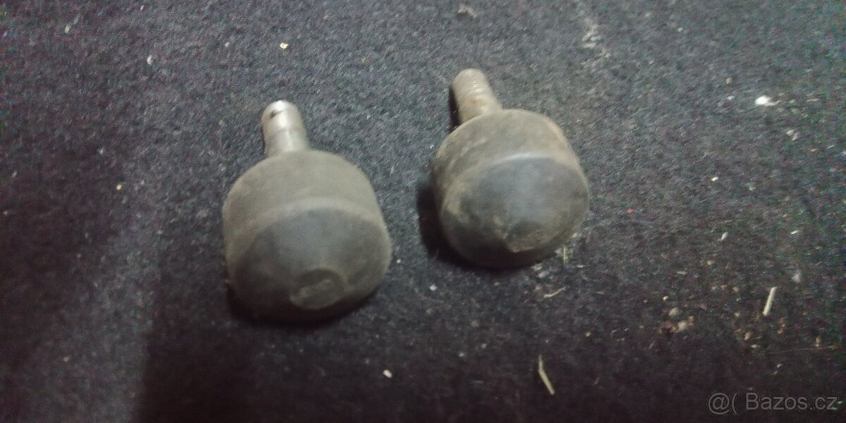 Trabant hřibek čepu rizeni - 2