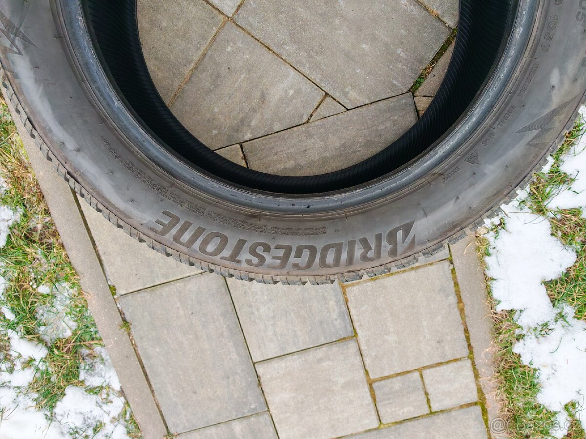 Bridgestone Blizzak lm005 235/55 r19 - 2