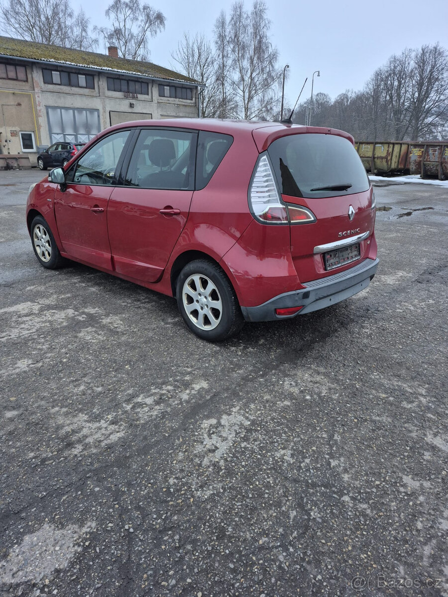 Prodám Renault Scenic 1.6dci 96kw rok 2013 - 2