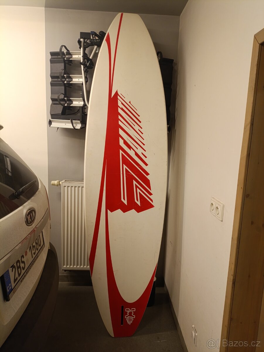 Windsurfing plovak - 2