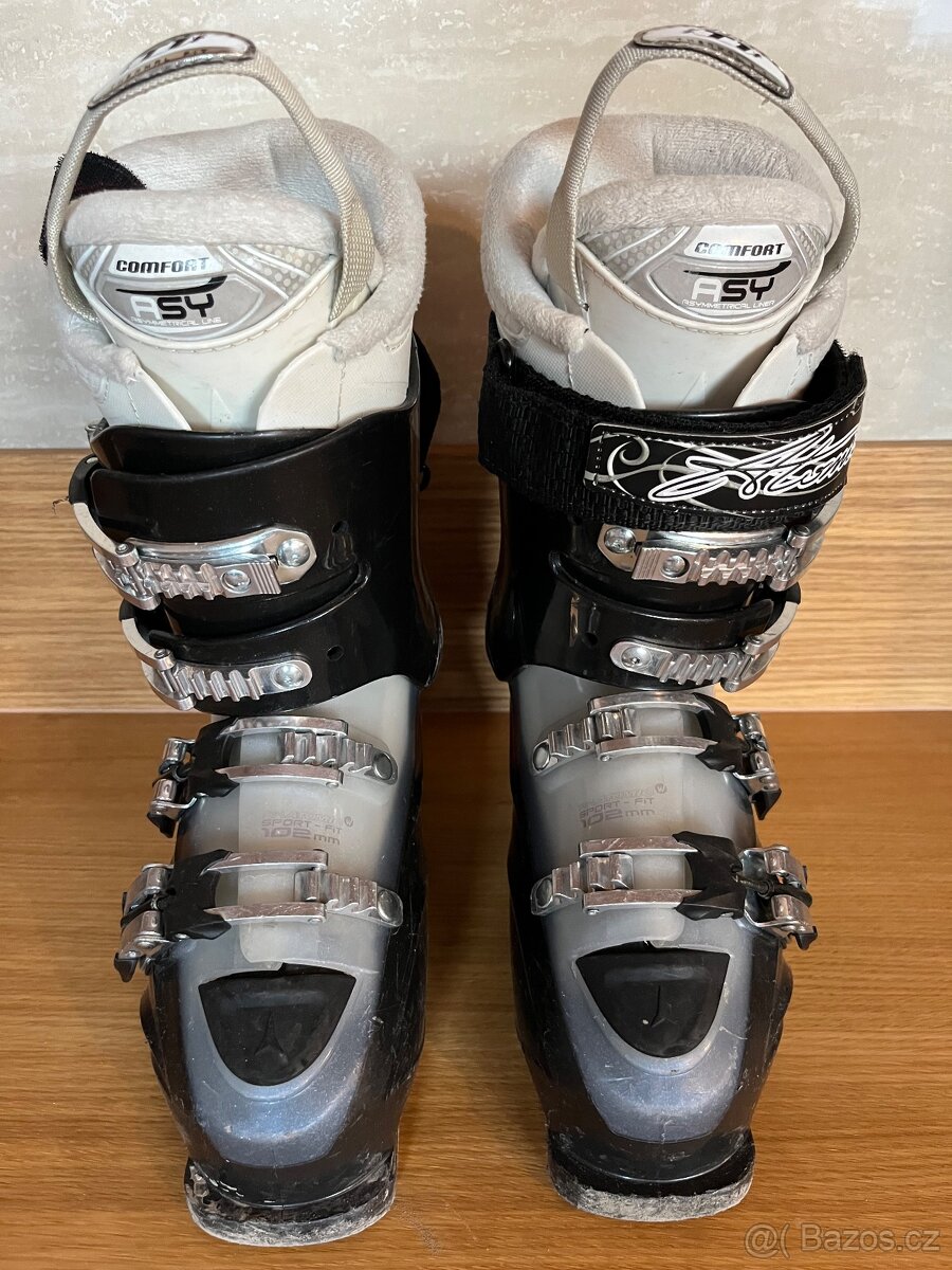 Dámské lyžáky Atomic, velikost 24/24,5 EU38 - 2