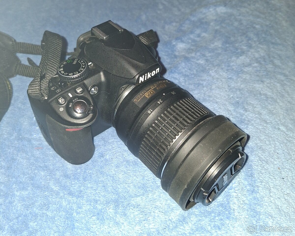 Zrcadlovka Nikon D3100 - 2