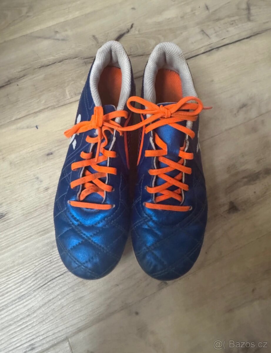 kopačky KIPSTA vel.: 35/ 22 cm - 2