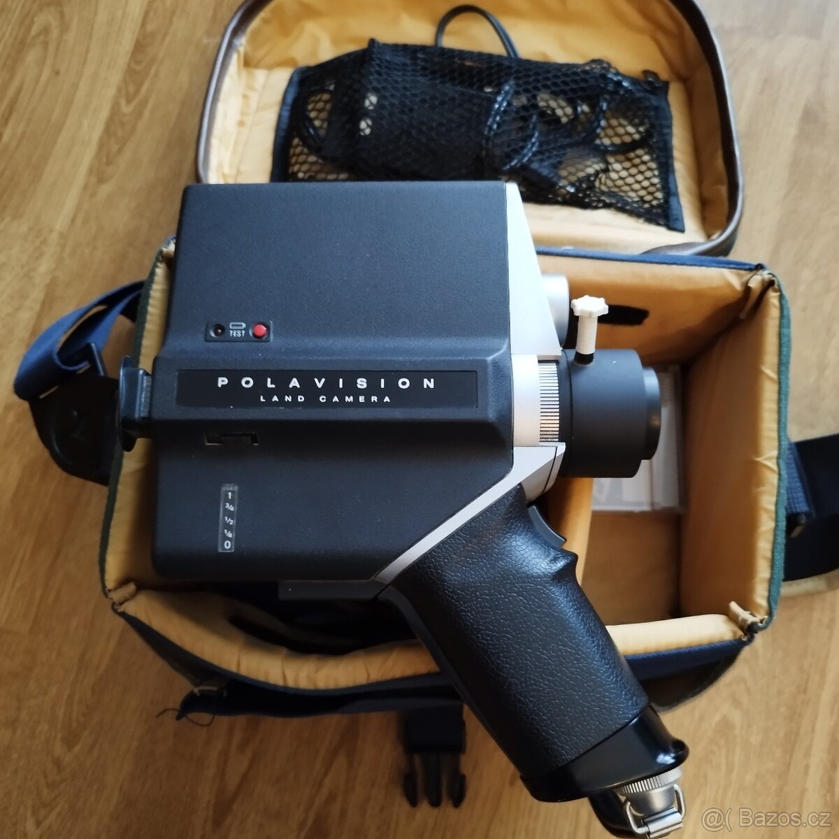 KAMERA POLAROID RETRO - 2