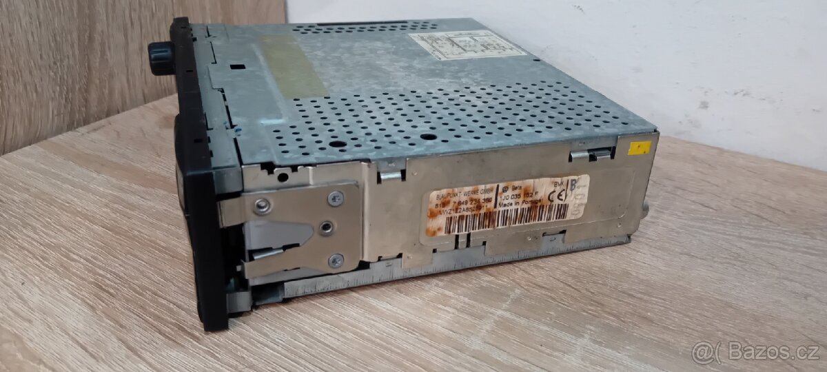 Autorádio Volkswagen Beta s návodem - 2