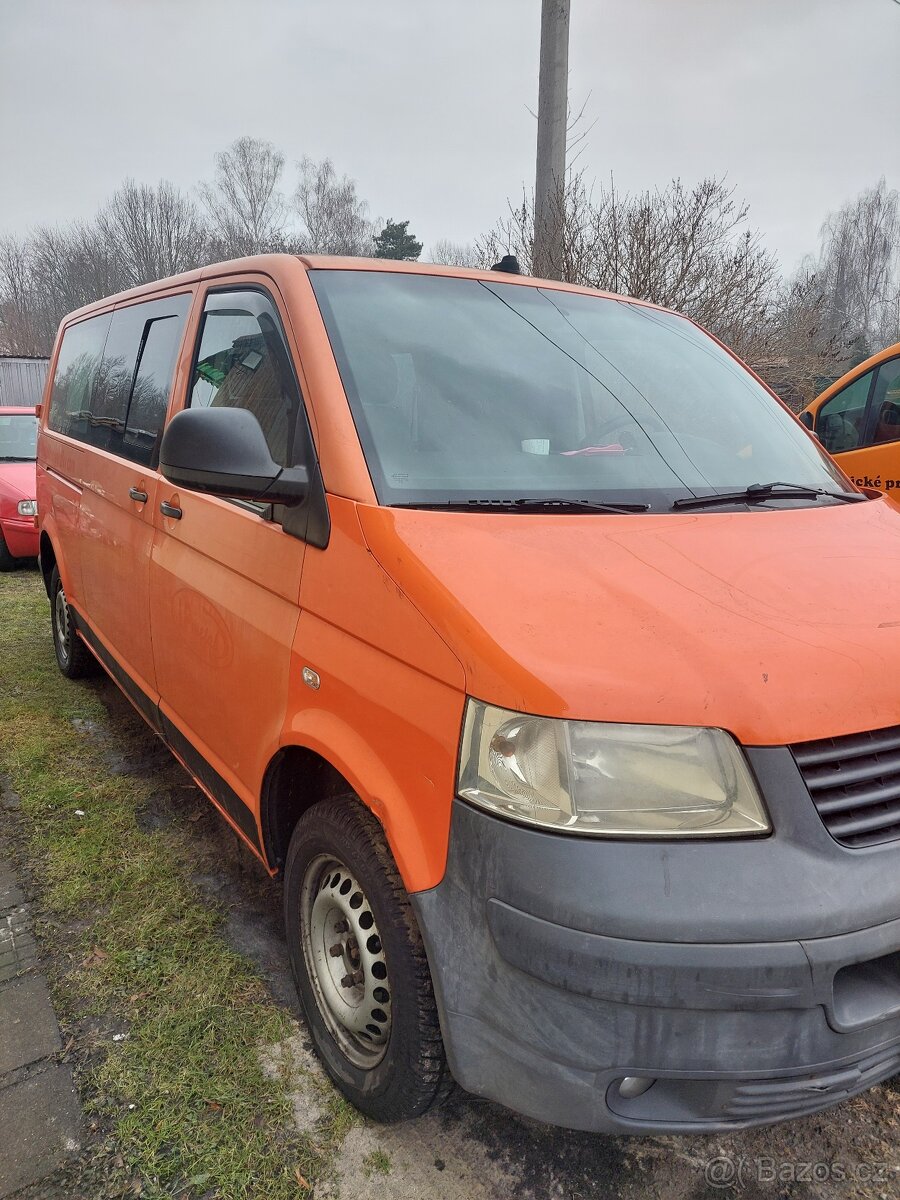 WOLKSWAGEN TRANSPORTER 2,5 96KW - 2