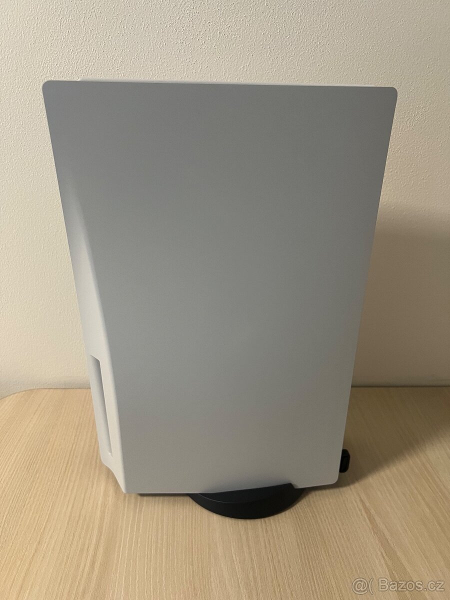 Herní konzole PS5 / PlayStation 5 s mechanikou - 2