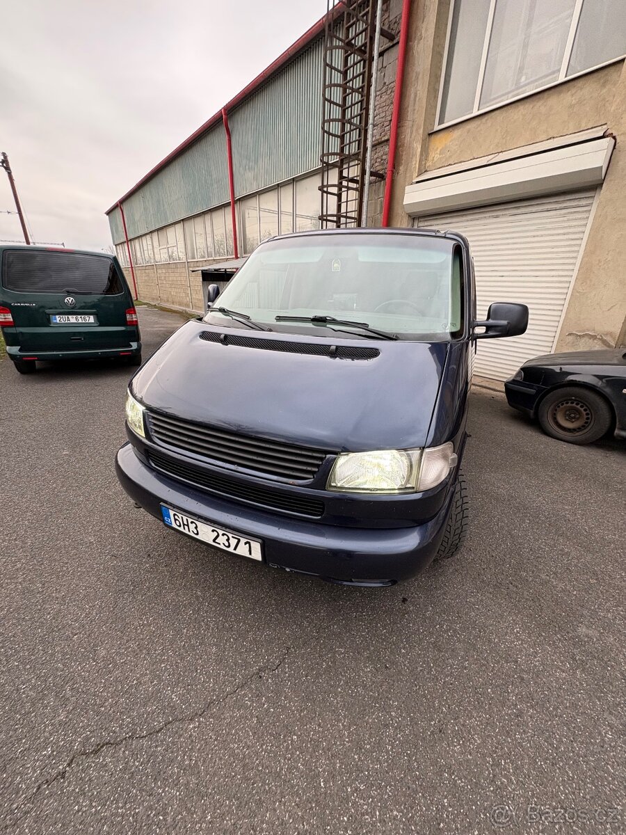 Volkswagen Multivan T4 2.5tdi 75kw - 2