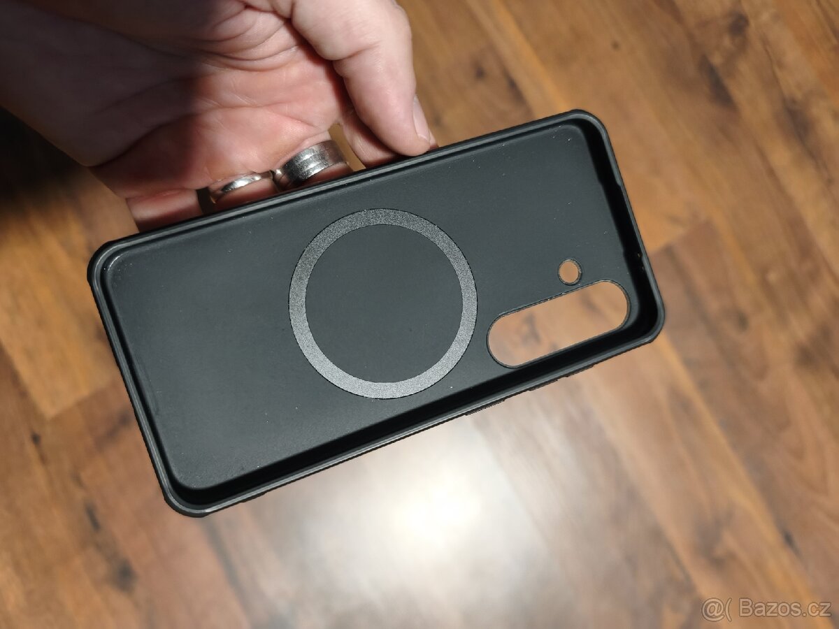 Kryt Galaxy s24 + ochranné sklo - 2