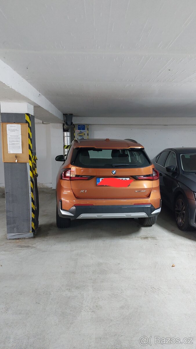 Pronájem garažového stání - Pod Altánem 44a, Praha 10-Strašn - 2