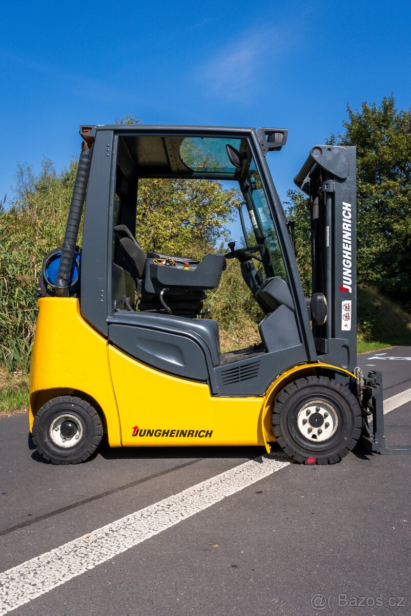 Vysokozdvižný vozík Jungheinrich TFG 316s (VV0020) - 2