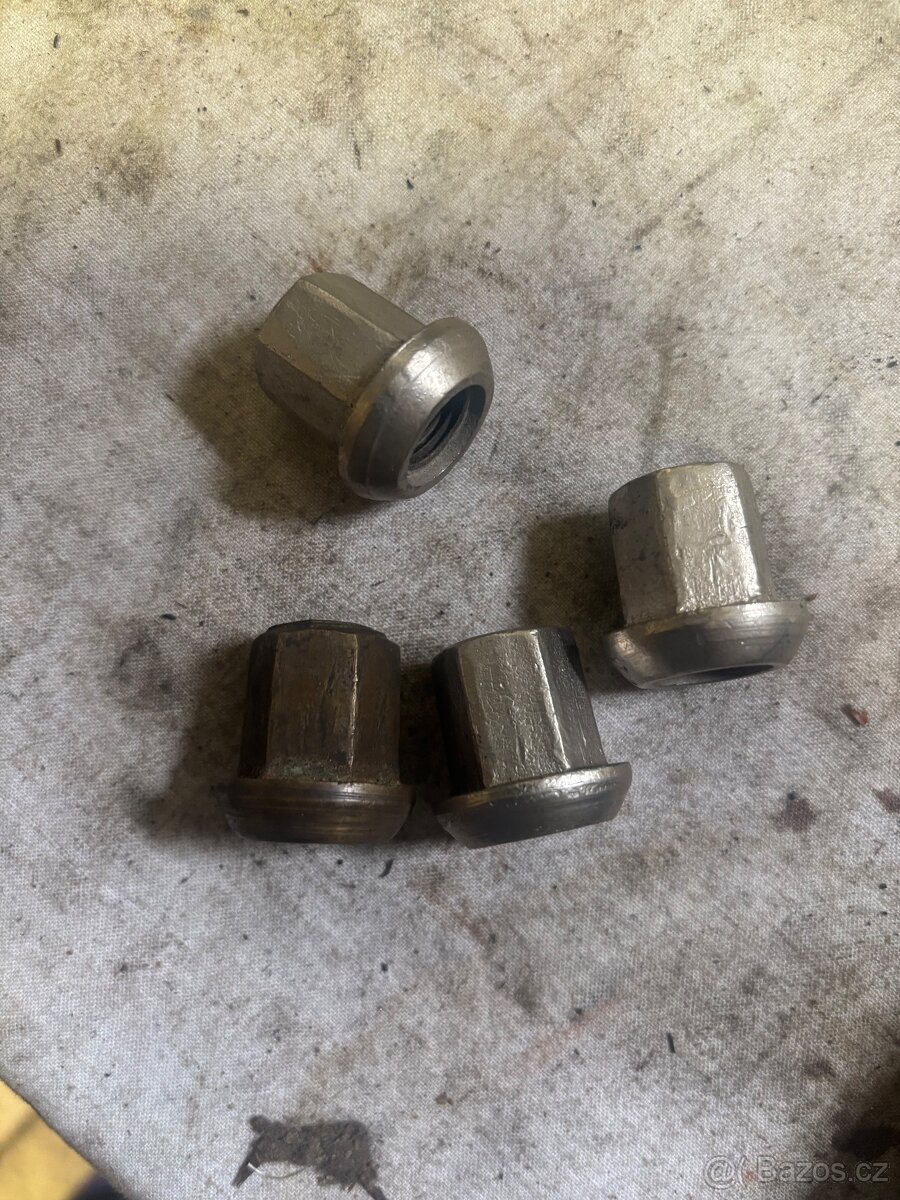 Tatra praga apod - 2