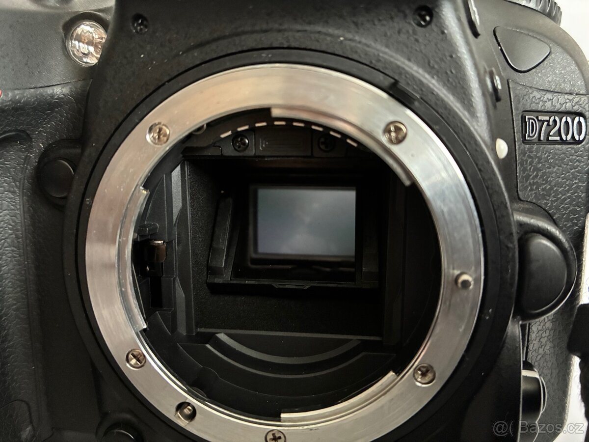 Nikon D7200 s objektivem Tamron 70-300mm - 2