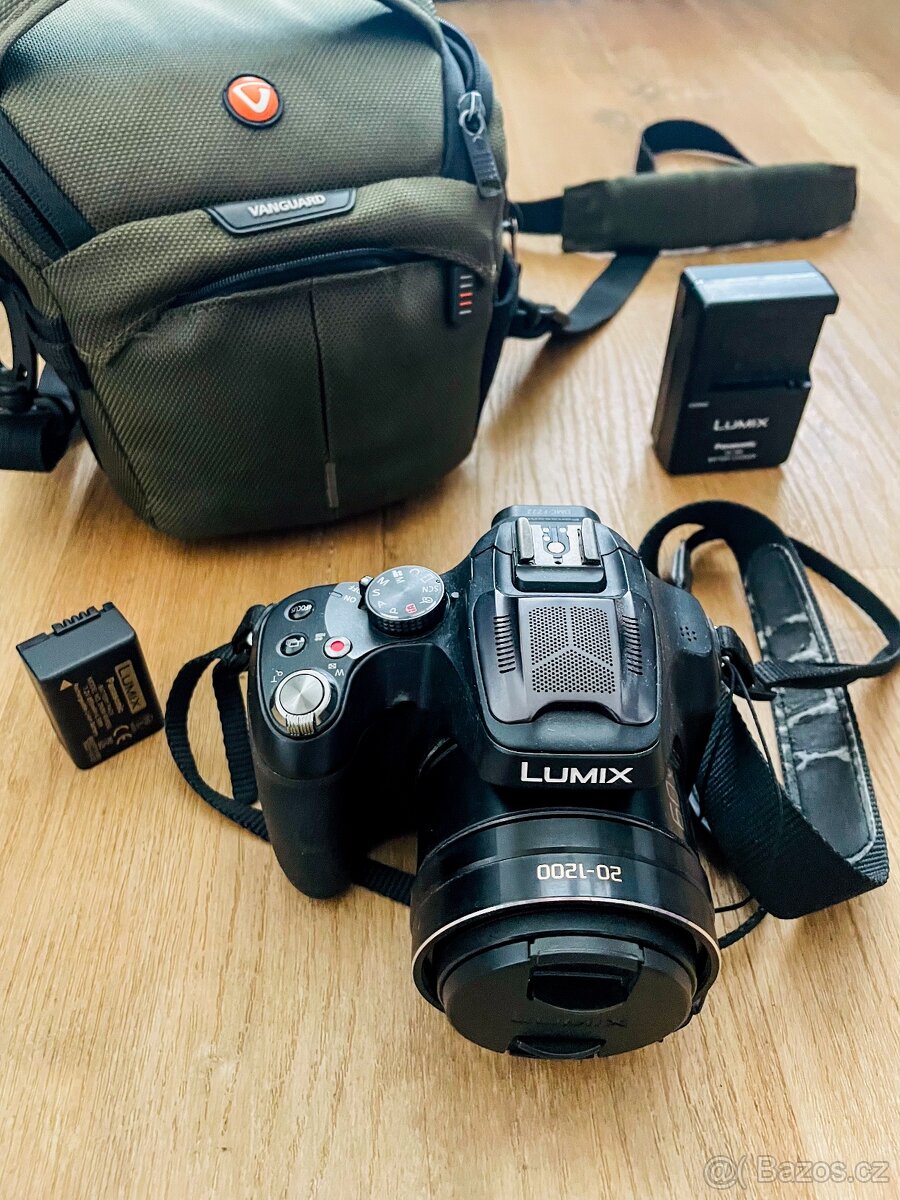 Panasonic Lumix DMC-FZ72 - 2