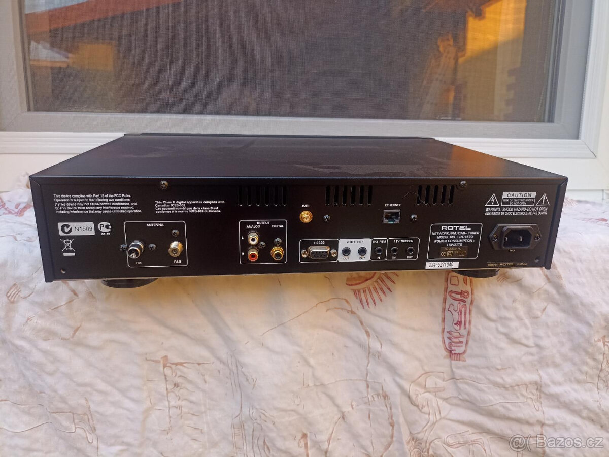 Rotel RT-1570 TOP - 2