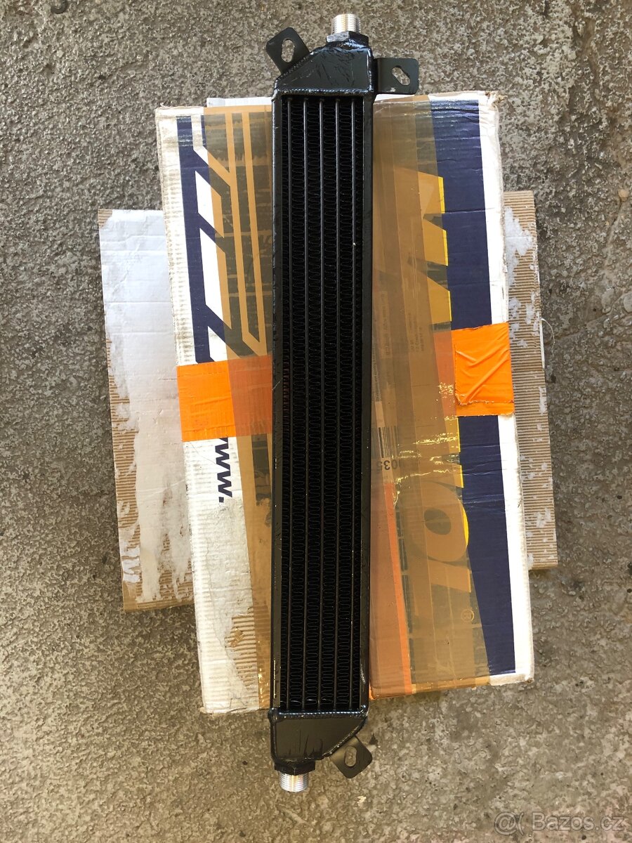 Lancia Delta Integrale EVO chladič oleje - 2