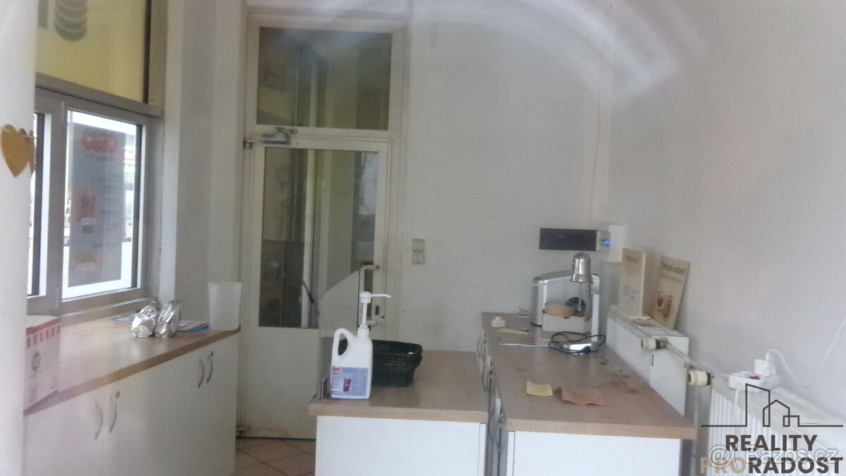 Pronájem občerstvení 24m2 pěší zóna Brno - 2