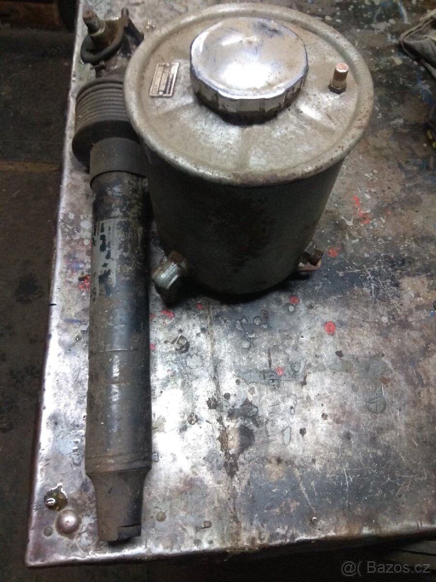 Posilovač řízení Zetor - 2