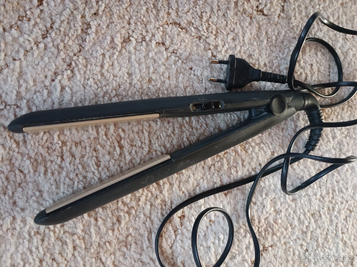 Žehlička na vlasy Remington - 2