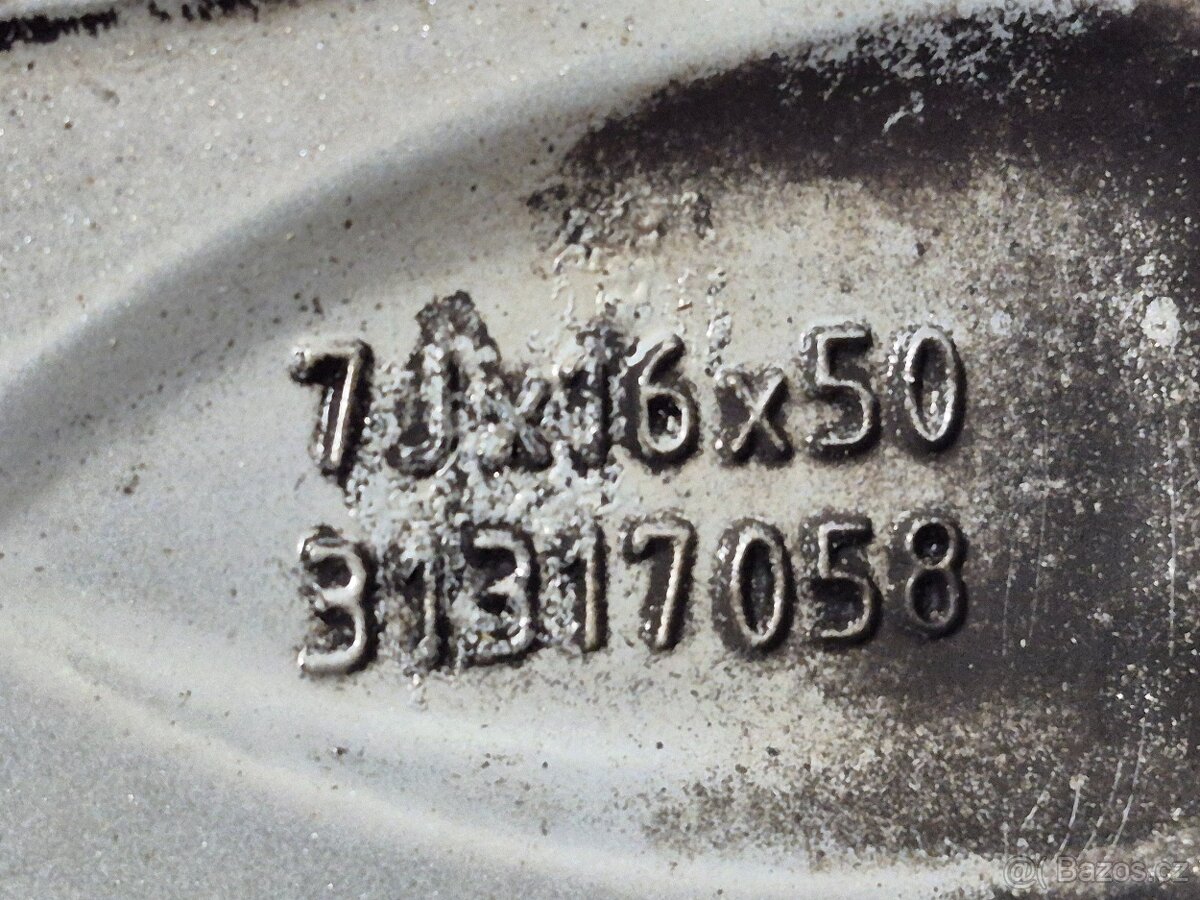 Litá kola volvo - 2