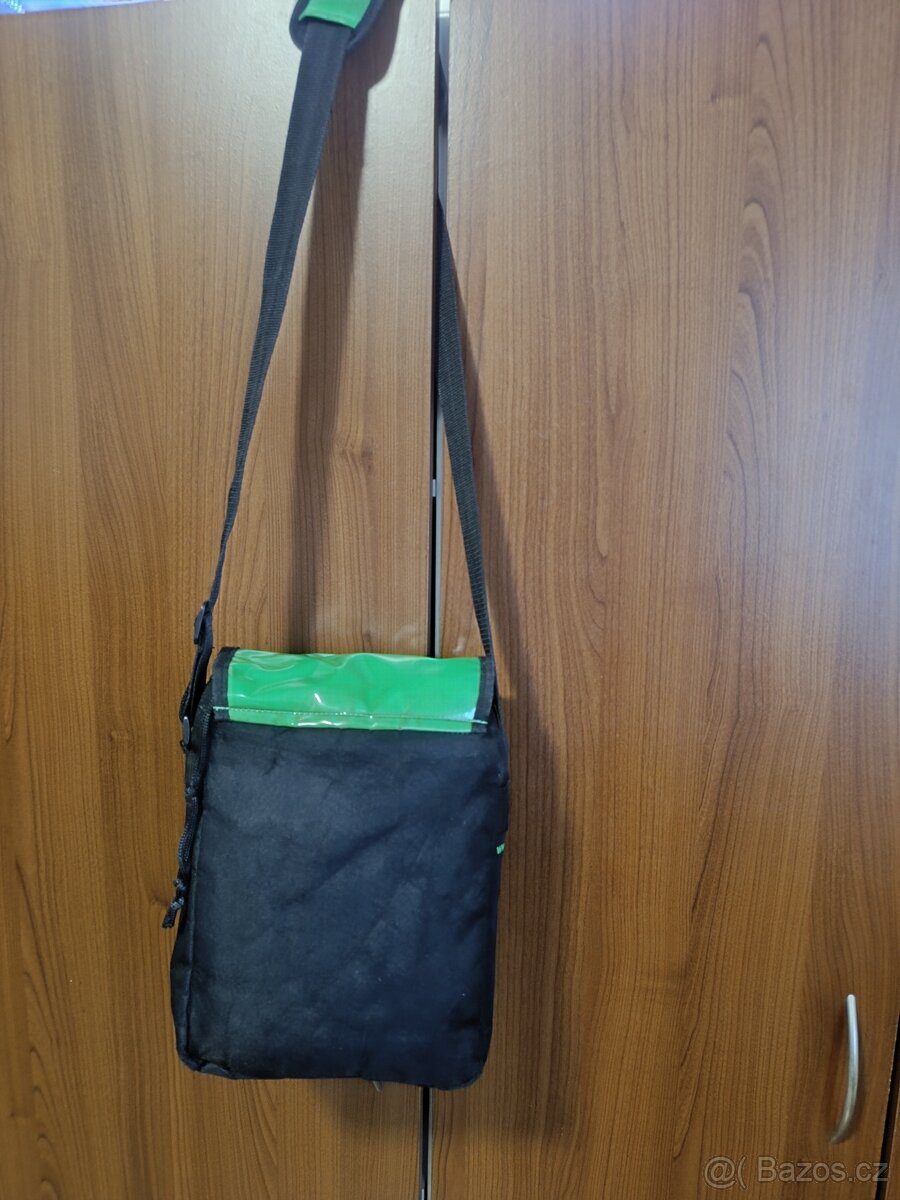 TAŠKA PŘES RAMENO zn. KILLTEC - 2