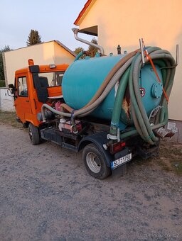 Multikára M26 cisterna, Hovnocuc - 2