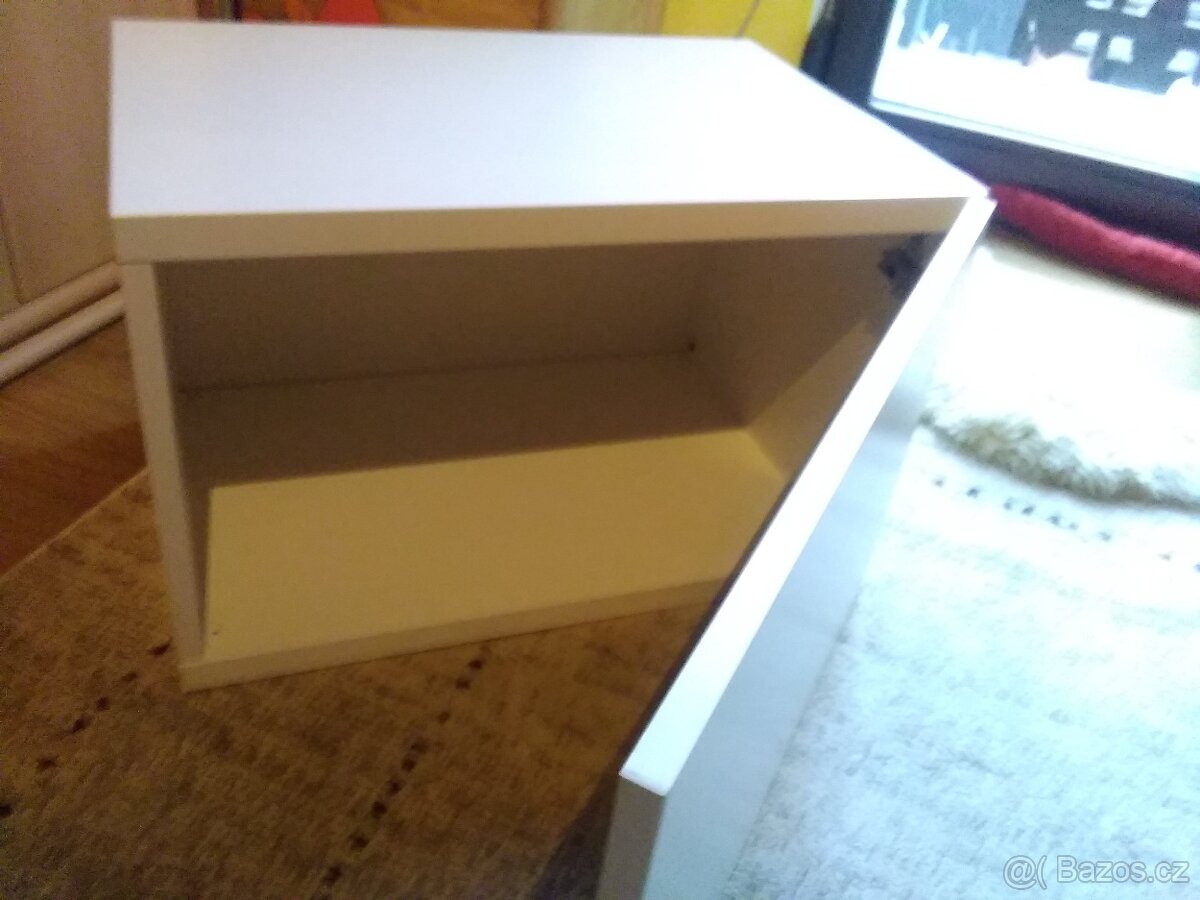 Skříňka - 2